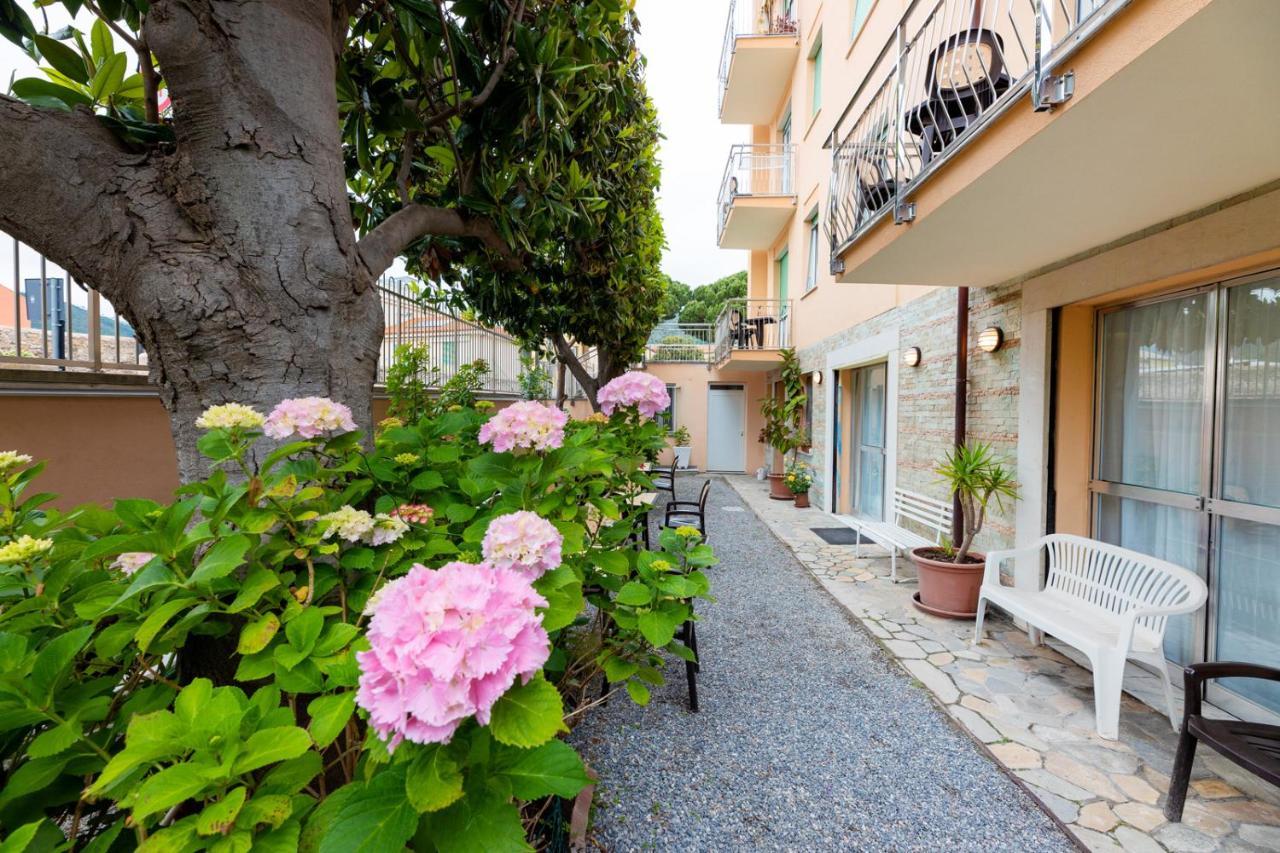 Hotel Adriana