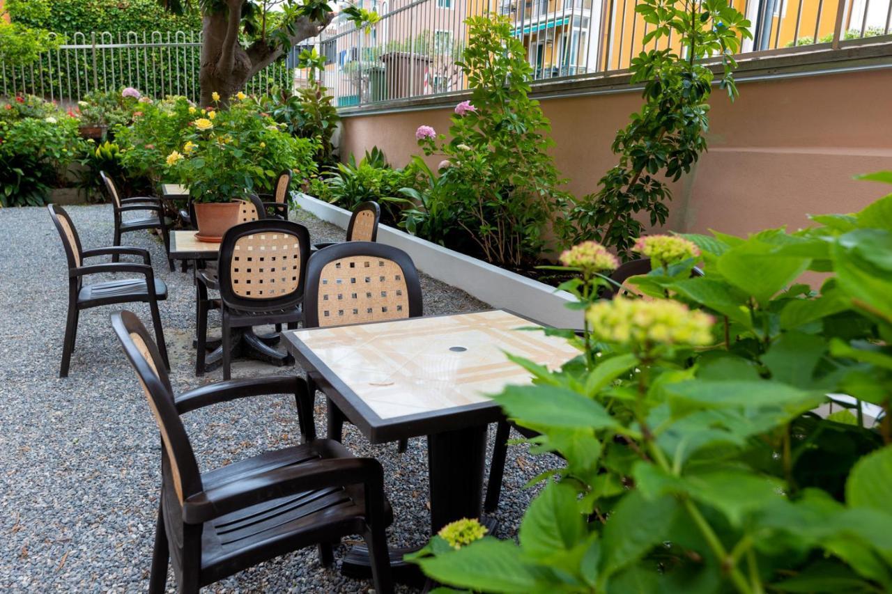 Hotel Adriana *