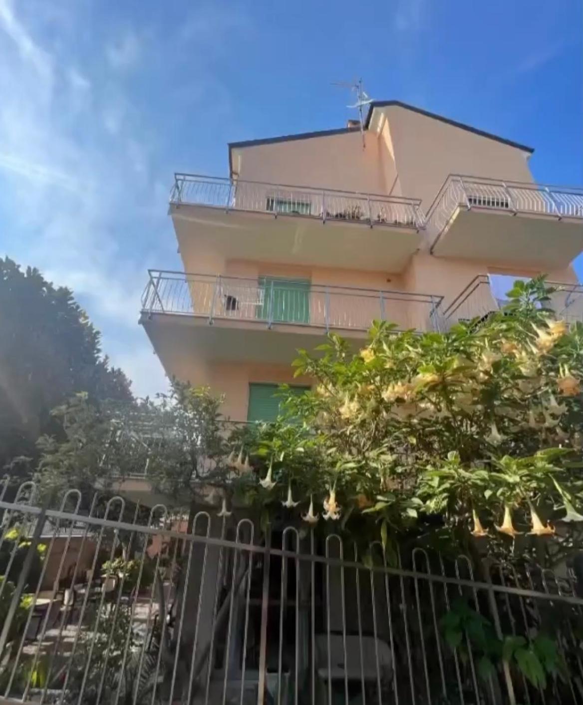 Adriana * Pietra Ligure