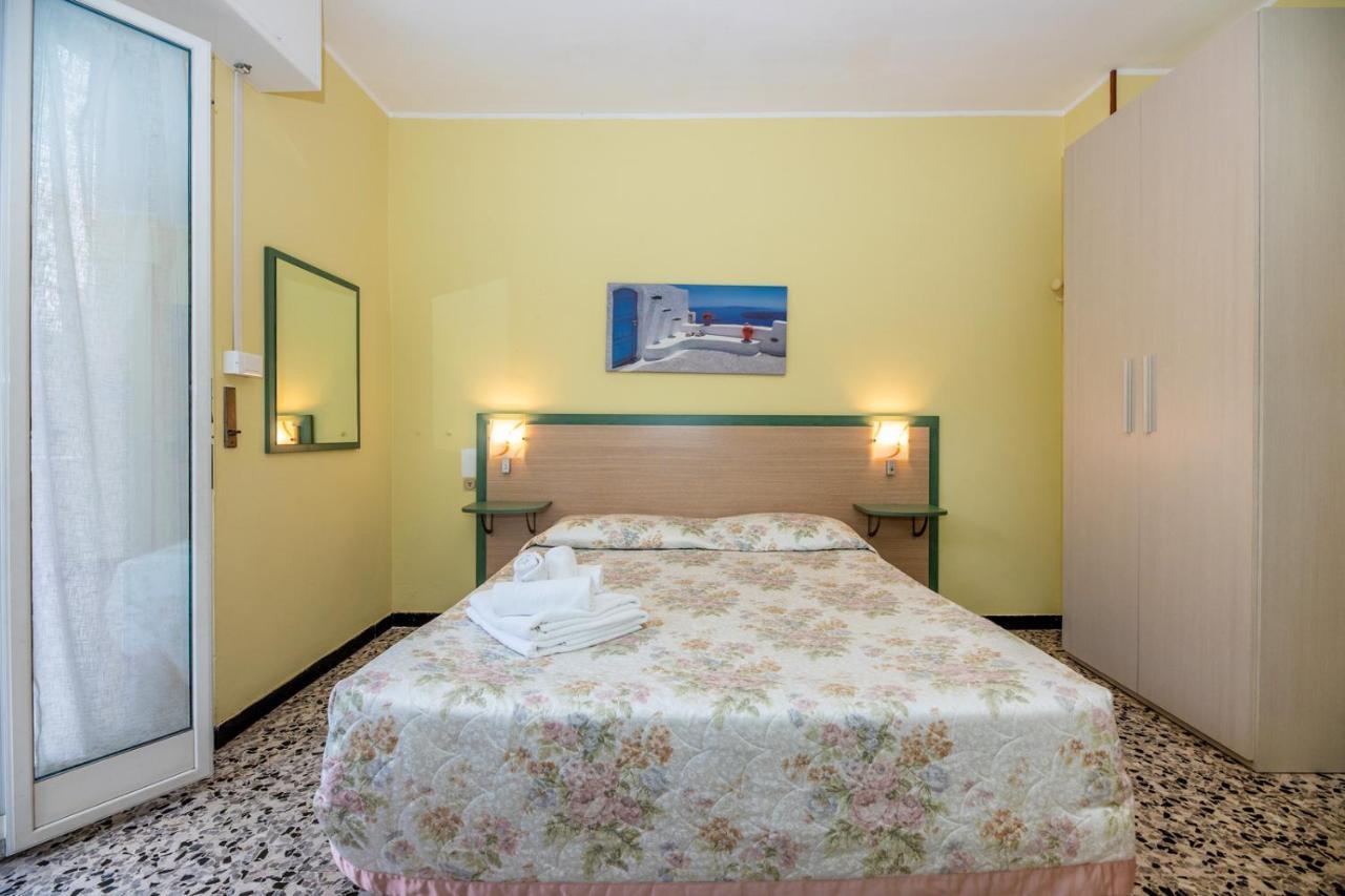 Adriana Hotel